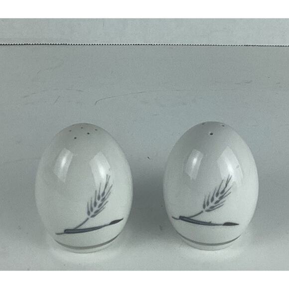 Ceres Coupe Easterling Salt & Pepper Shaker Set Gray Wheat Germany Vintage MCM - Picture 2 of 5
